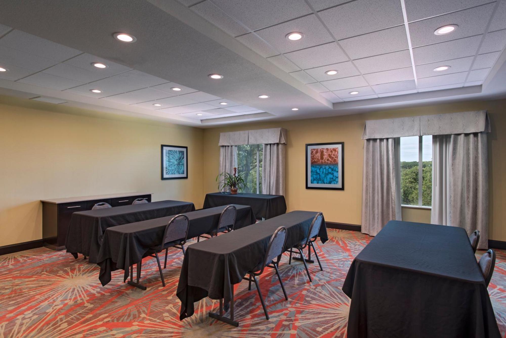 Holiday Inn Express & Suites Austin Nw - Four Points By Ihg Εξωτερικό φωτογραφία